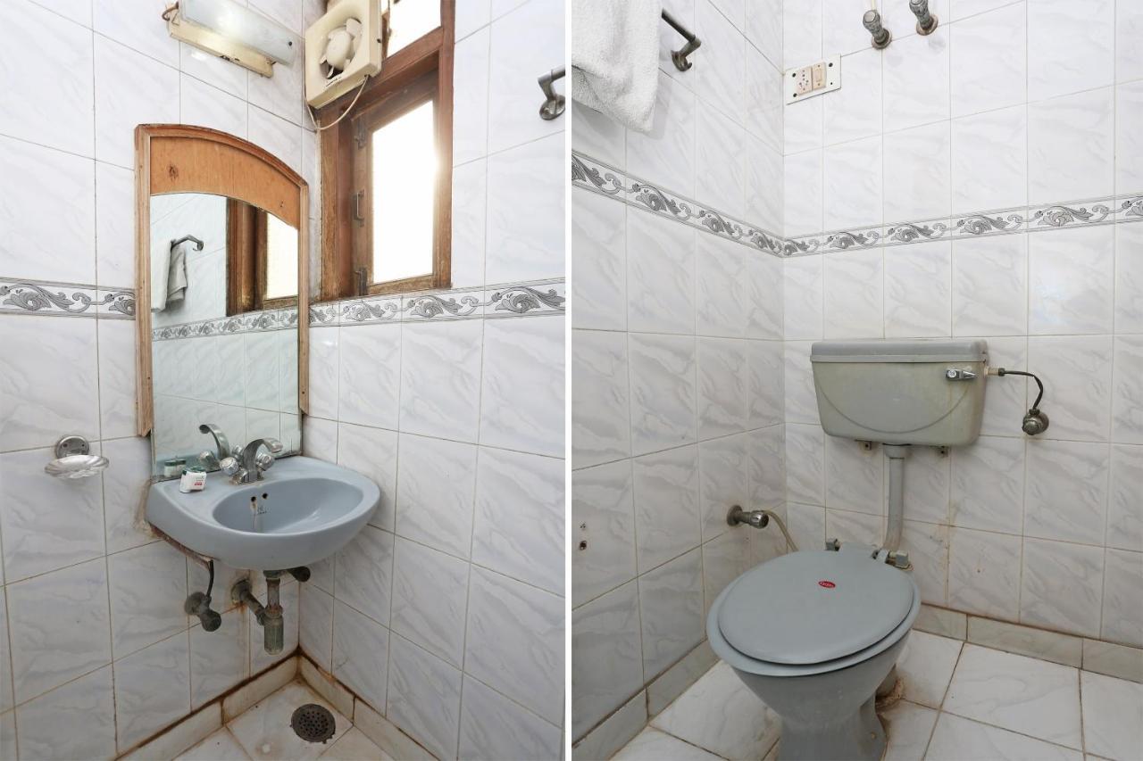 Oyo 8188 Vardhmaan Inn Delhi  Ngoại thất bức ảnh
